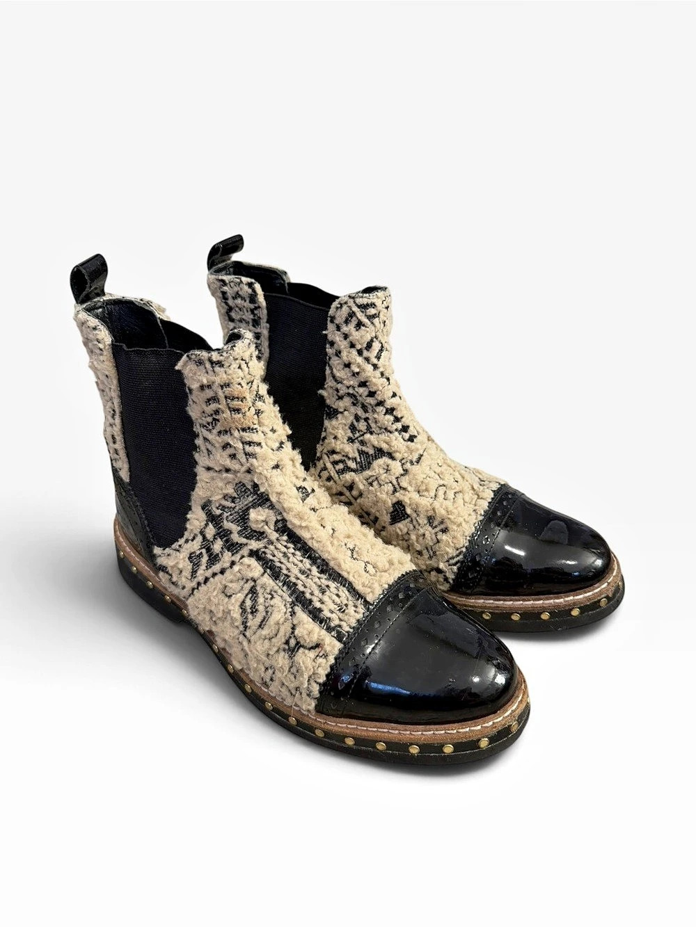 Free People Atlas Chelsea Boot Black/Cream Textile Upper/Patent Leather 38/7.5
